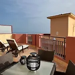 Atico En Yate Iv, Primera Linea Playa 丰希罗拉