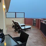 Atico En Yate Iv, Primera Linea Playa