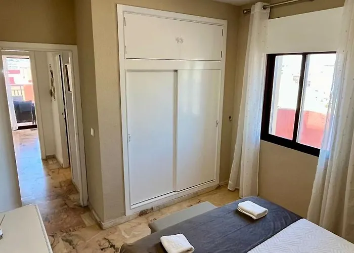 Appartamento Atico En Yate Iv, Primera Linea Playa Fuengirola