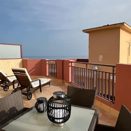 Atico En Yate Iv, Primera Linea Playa Fuengirola