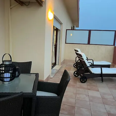 Atico En Yate Iv, Primera Linea Playa