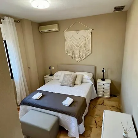Apartamento Atico En Yate Iv, Primera Linea Playa
